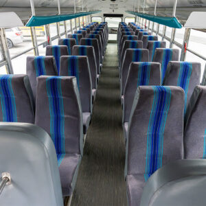 Intérieur de l'autobus de luxe flat nose